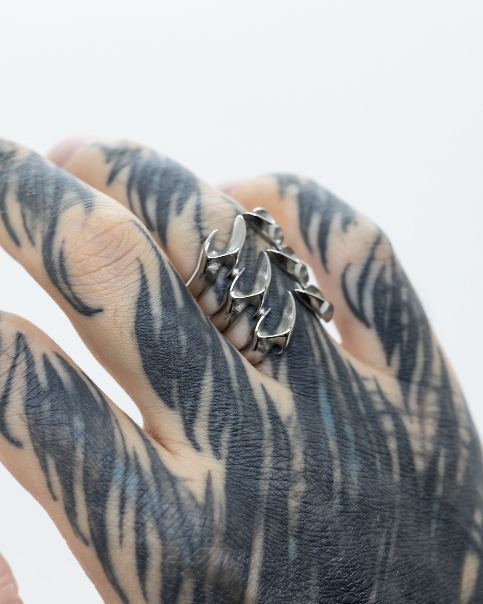 Ribcage 2.0 Ring