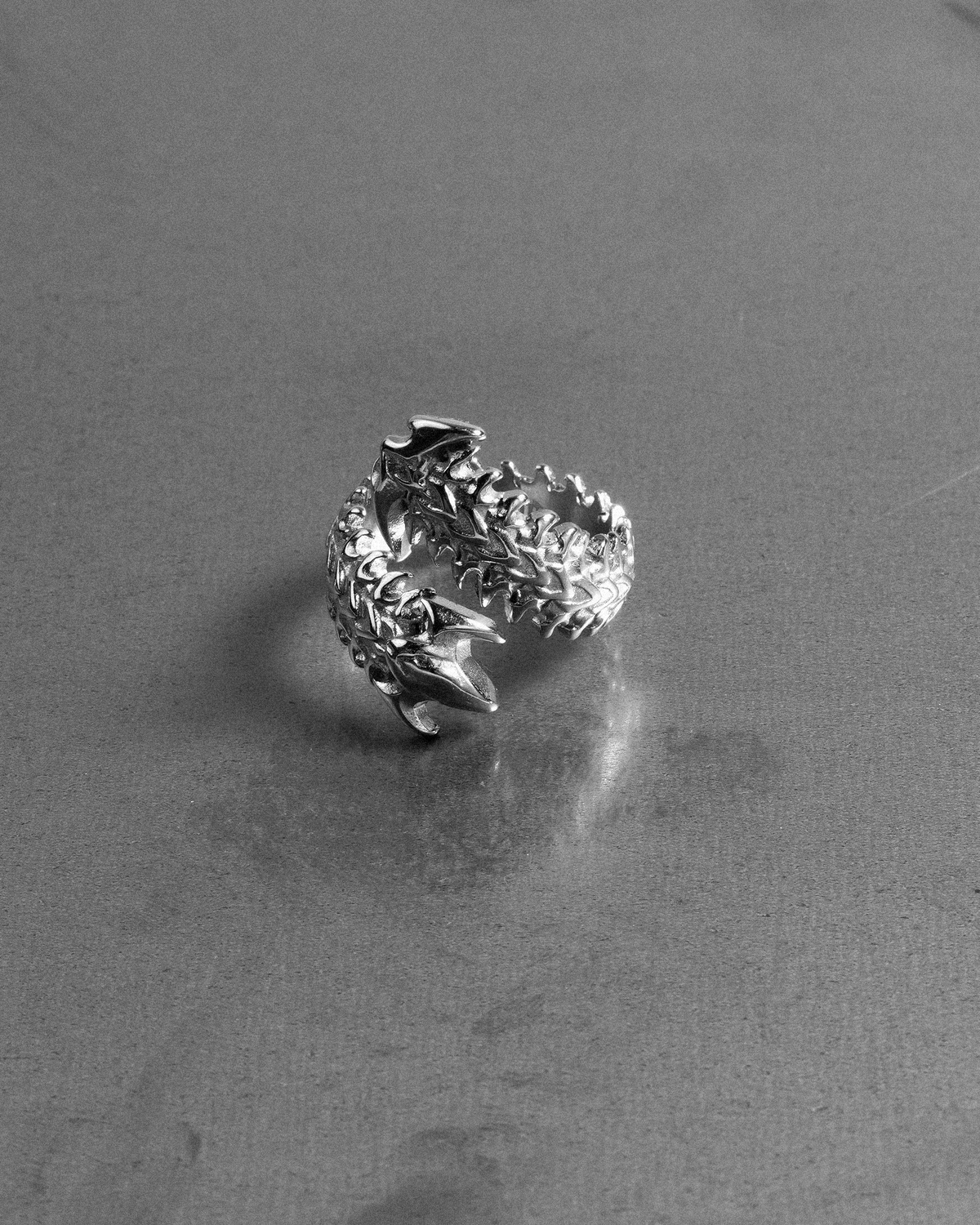 Centipede Ring